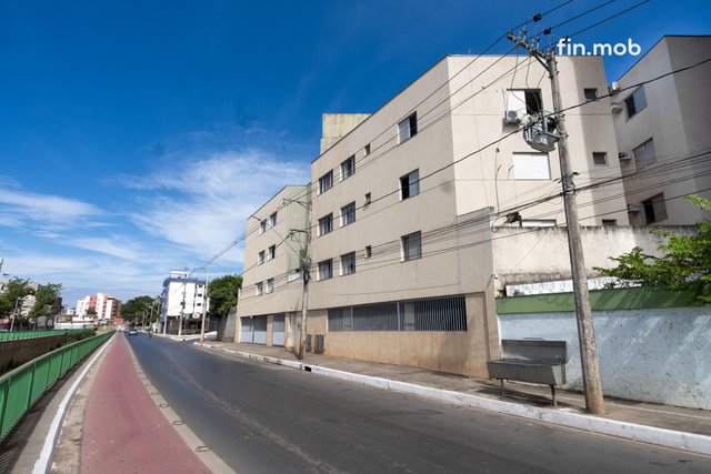 Apartamento com 3 quartos